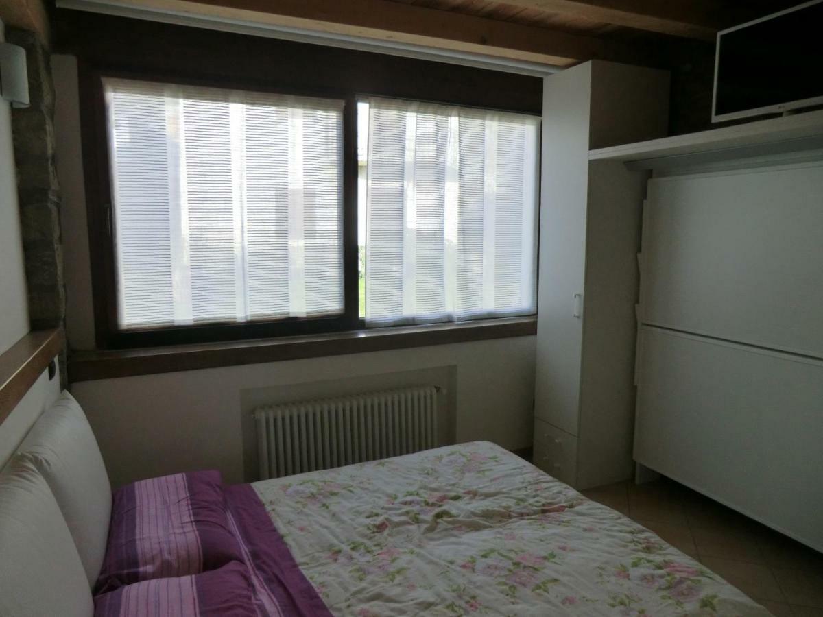 Le Peschiere Bed and breakfast Montefiorino